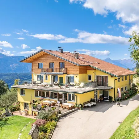 Bacherhof Farm stay *