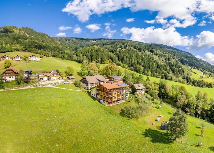 Bio- Und Vitalbauernhof Bacherhof Séjour à la ferme Millstatt